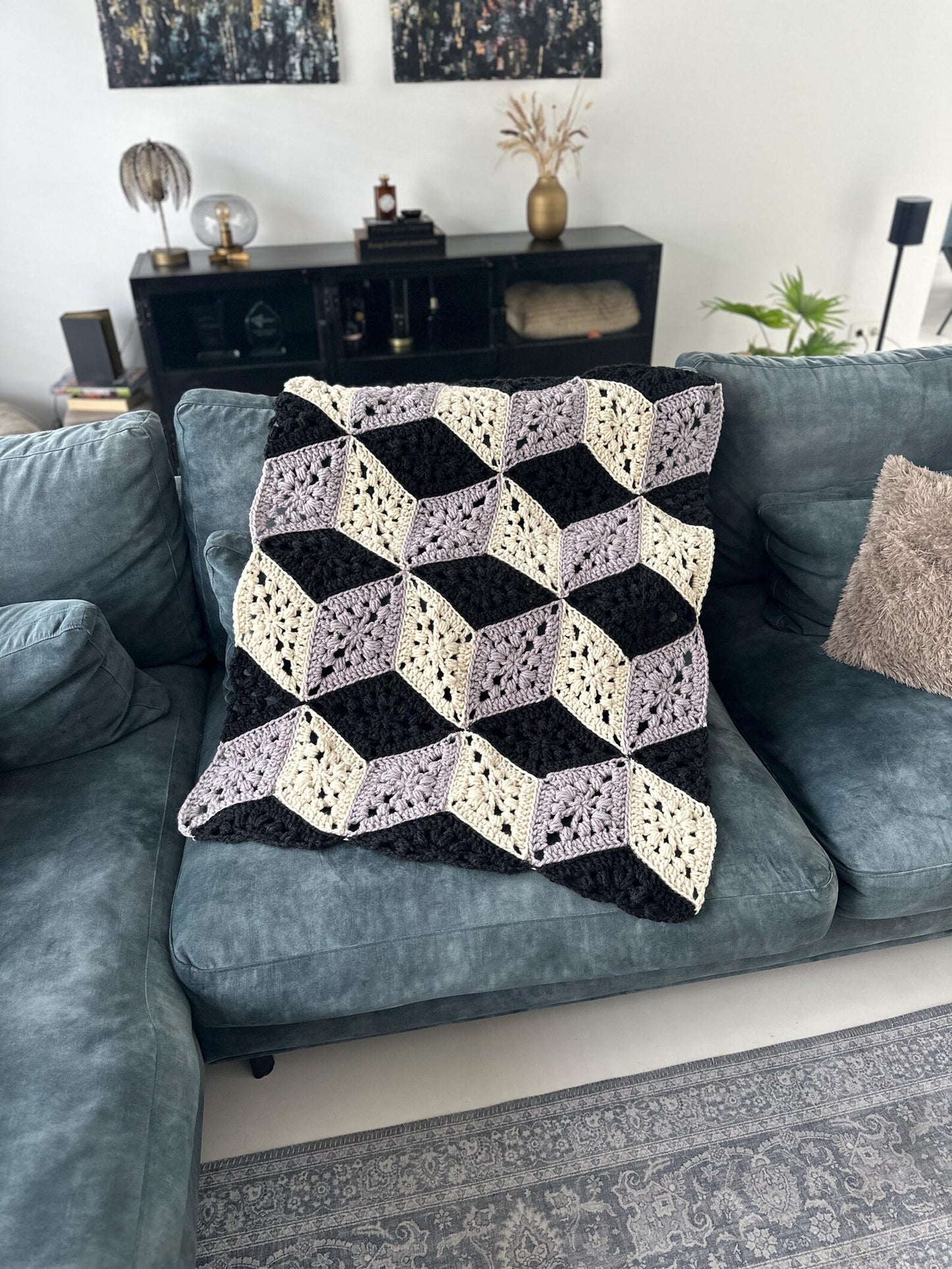 3D Cube Diamond Blanket Crochet Pattern + Video Tutorial (PDF)