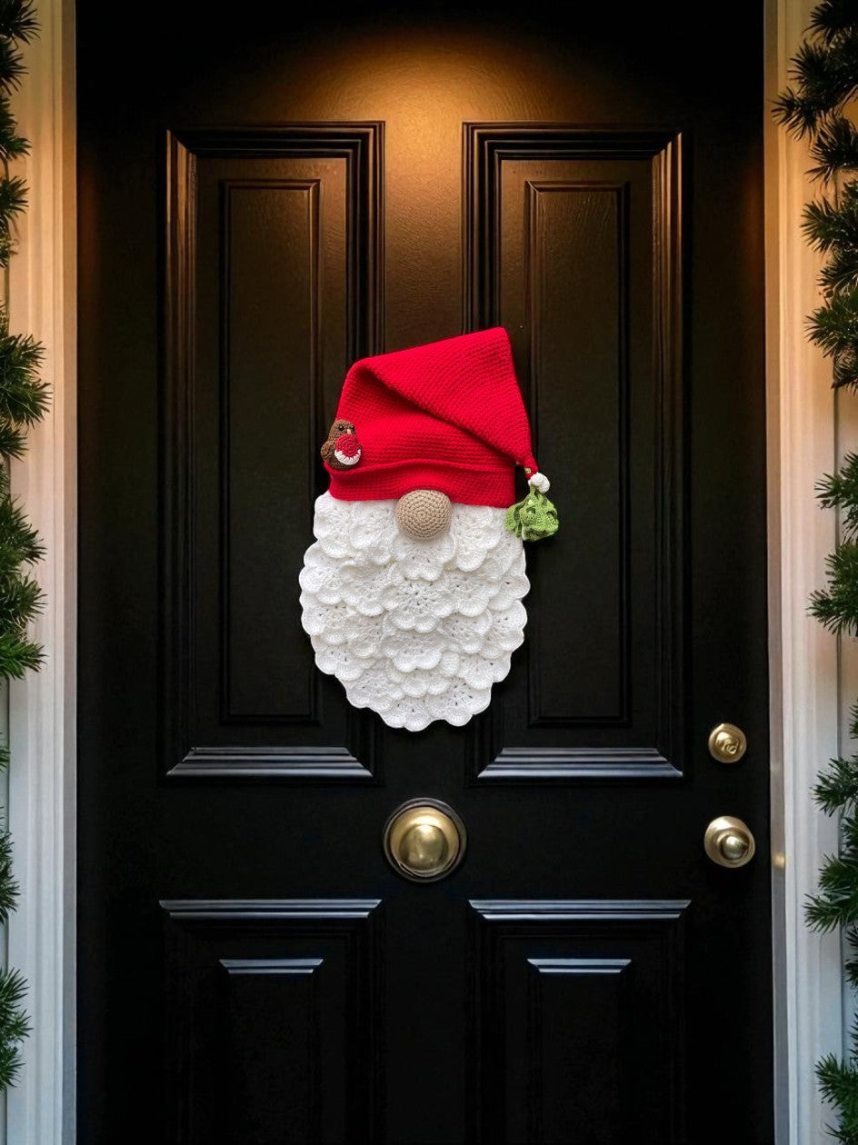 π Festive Gonk Wreath with Light-Up Beard Crochet Pattern