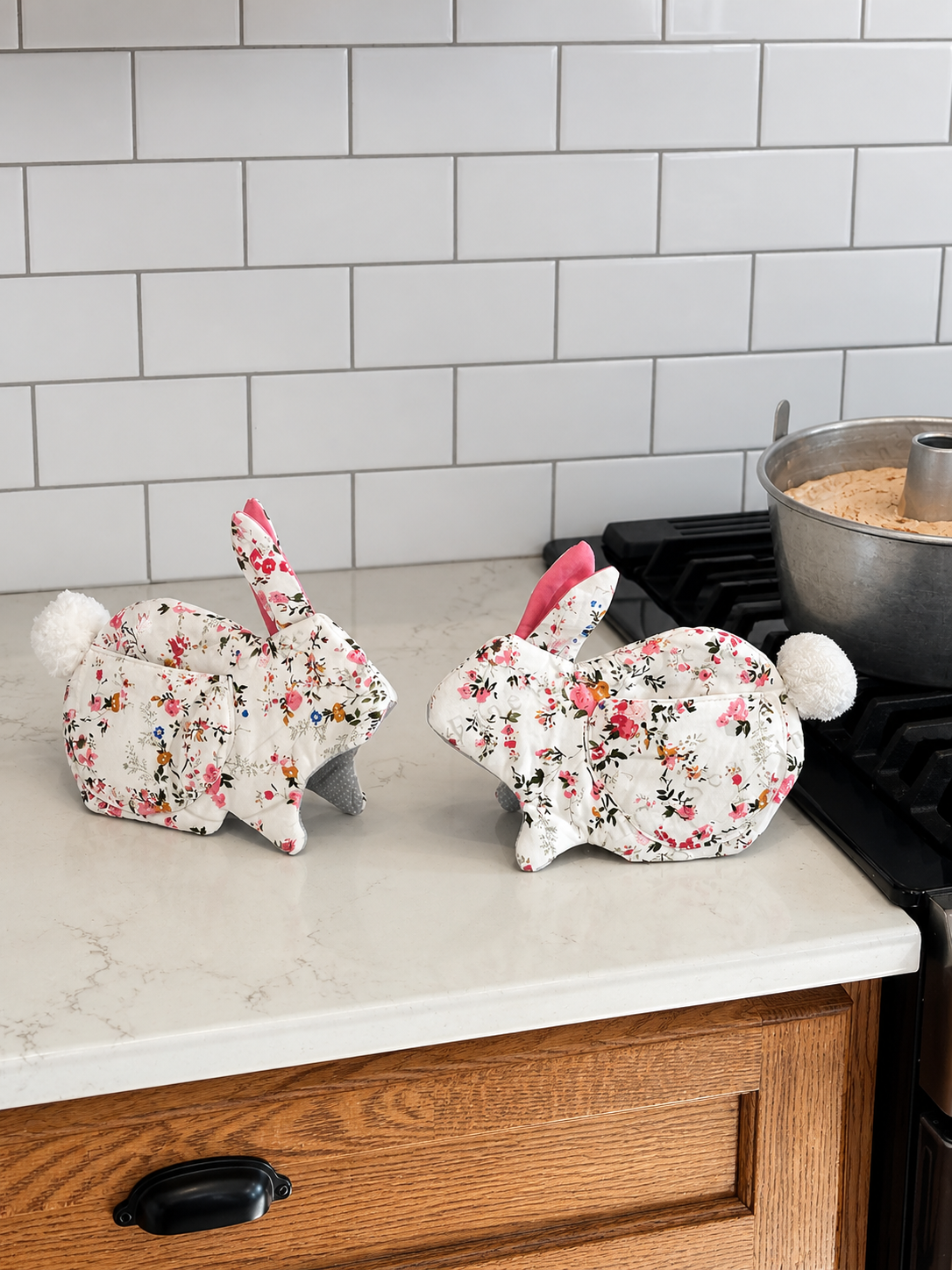 Bunny Oven Mitt Sewing Pattern 🐰