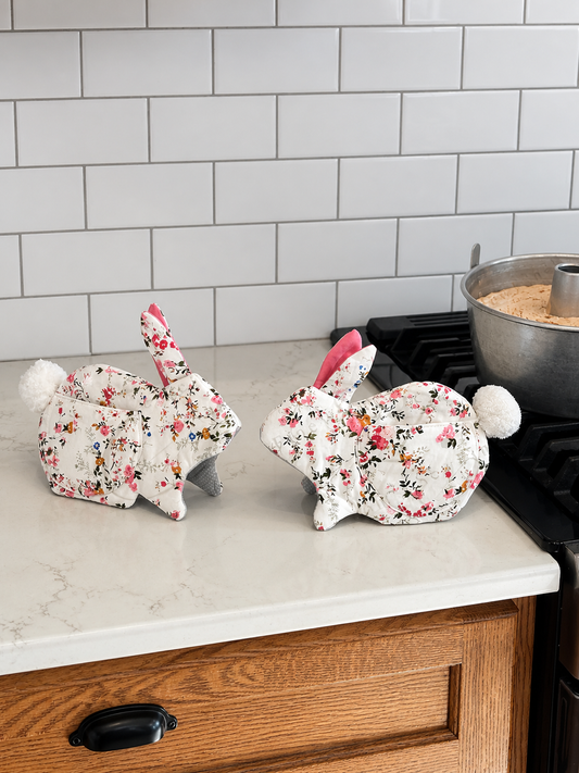 Bunny Oven Mitt Sewing Pattern 🐰