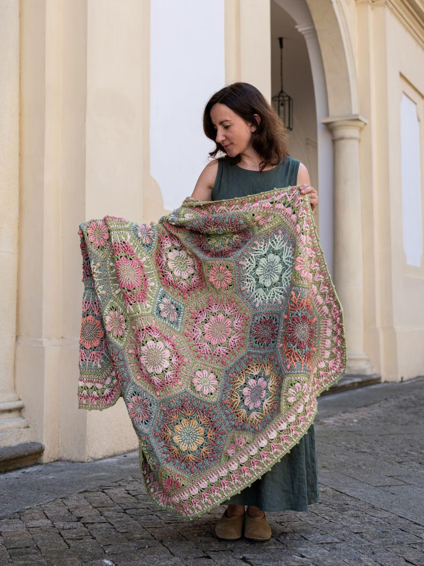 Fae Fleur mosaic blanket crochet Pattern