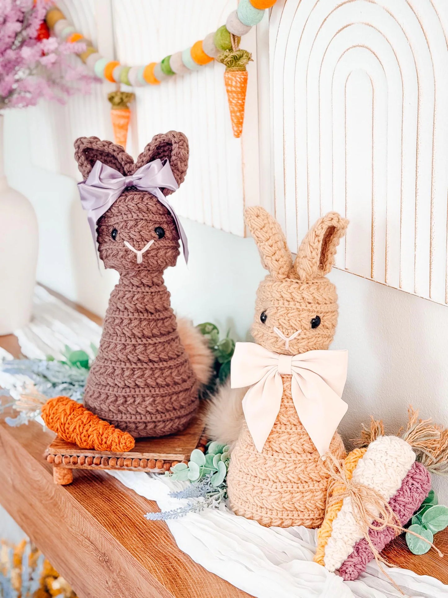 Wheat Stitch Bunny Crochet Pattern + Video (PDF)