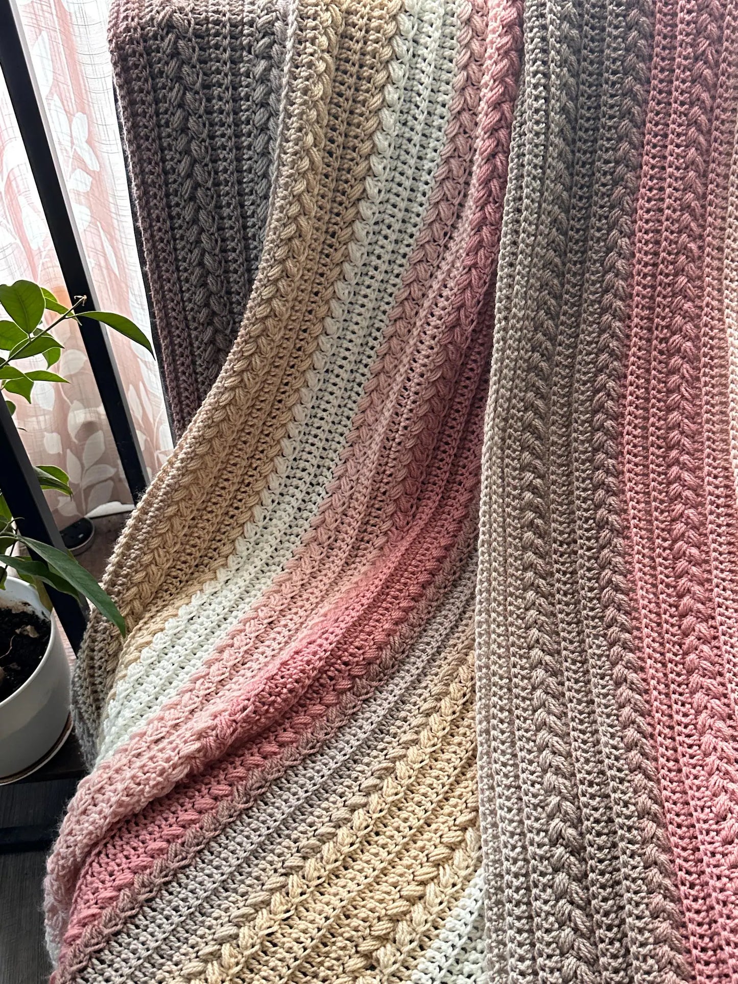 Soft Puff Heart Stitch Blanket PDF – Self-Striping 48H Afghan Crochet Pattern