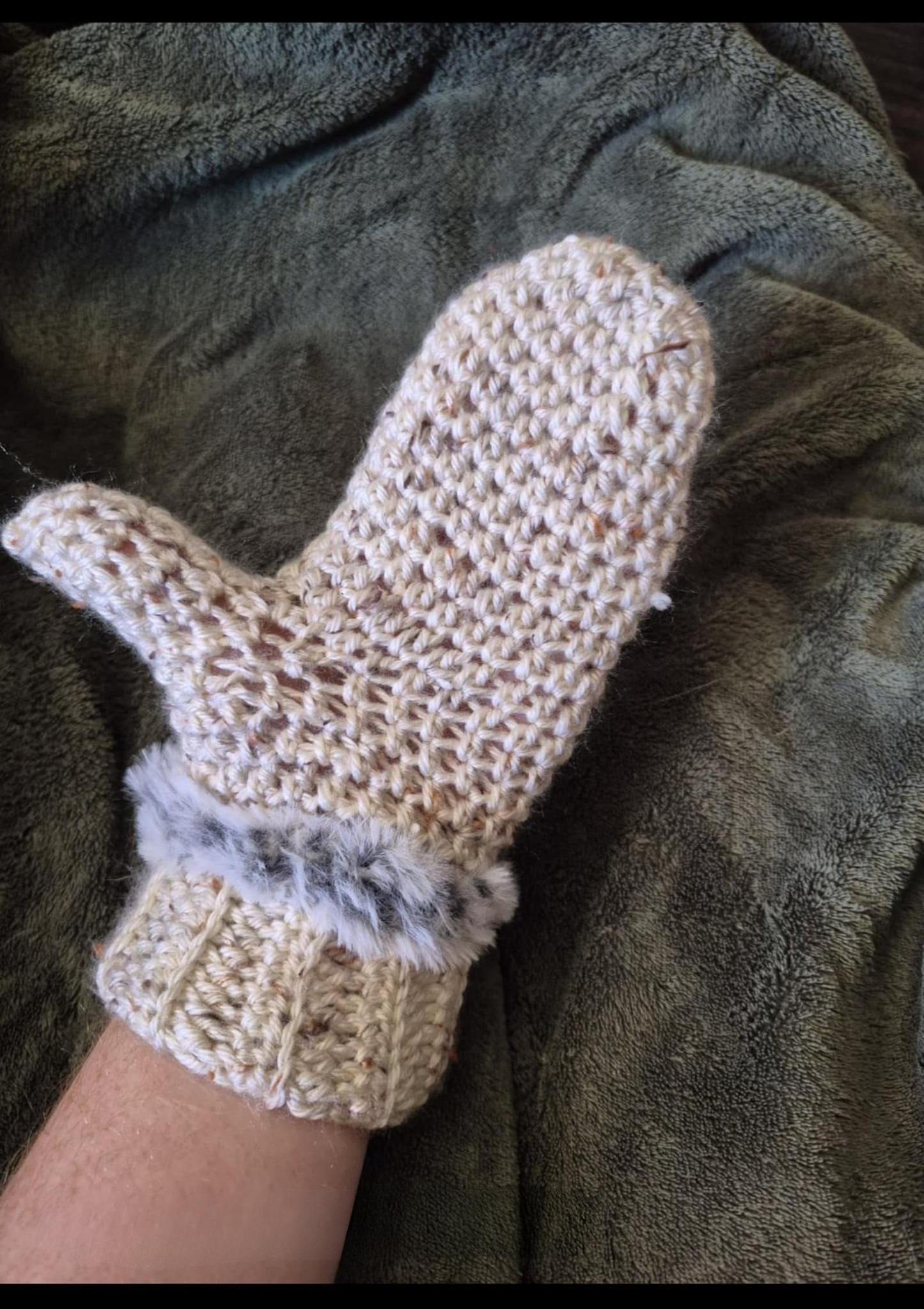 F’U Mittens – Bold, Cozy &amp; Unapologetic