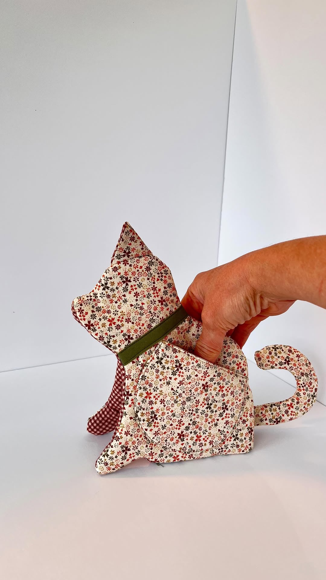 Bunny Oven Mitt Sewing Pattern 🐰