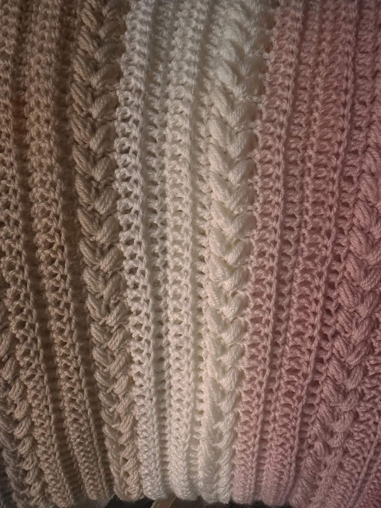 Soft Puff Heart Stitch Blanket PDF – Self-Striping 48H Afghan Crochet Pattern